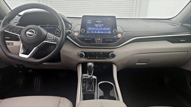 2024 Nissan Altima SV FWD