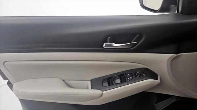 2024 Nissan Altima SV FWD