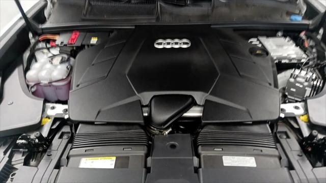 2023 Audi Q8 Premium 55 TFSI quattro Tiptronic