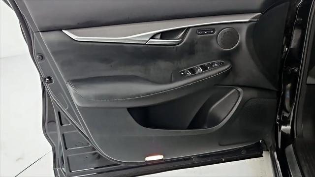 2023 INFINITI QX50 LUXE AWD