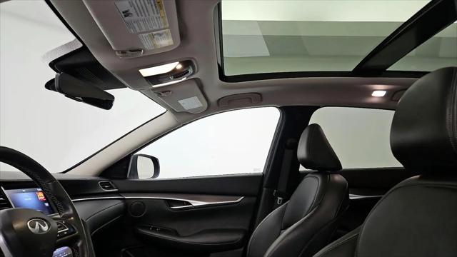 2023 INFINITI QX50 LUXE AWD
