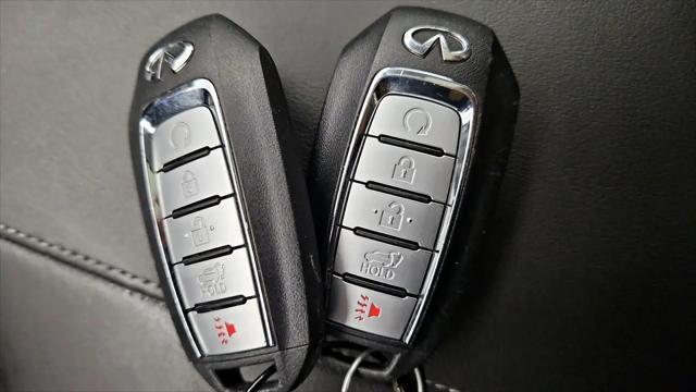 2023 INFINITI QX50 LUXE AWD
