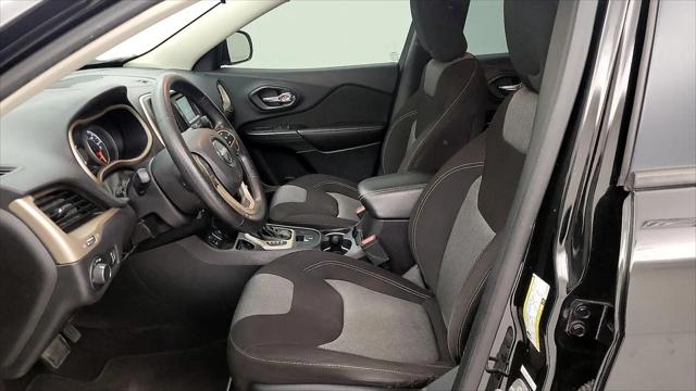 2017 Jeep Cherokee Sport FWD