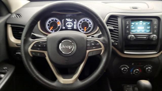 2017 Jeep Cherokee Sport FWD