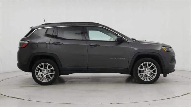 2022 Jeep Compass Latitude Lux 4x4