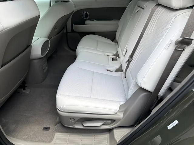 2026 Hyundai Palisade Hybrid Blue SEL 8P