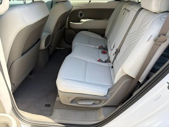 2026 Hyundai Palisade Hybrid Blue SEL 8P