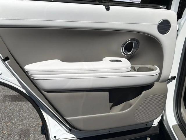2026 Hyundai Palisade Hybrid Blue SEL 8P