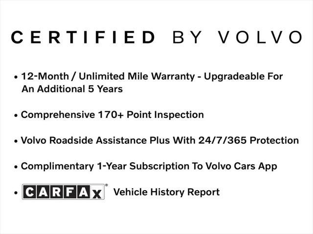 2023 Volvo XC40 B5 Ultimate Bright Theme