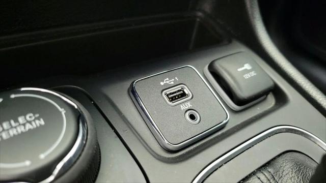 2022 Jeep Cherokee Latitude Lux 4x4