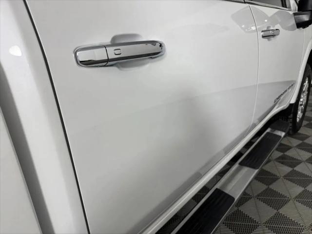 2022 GMC Sierra 2500HD 4WD Crew Cab Standard Bed Denali