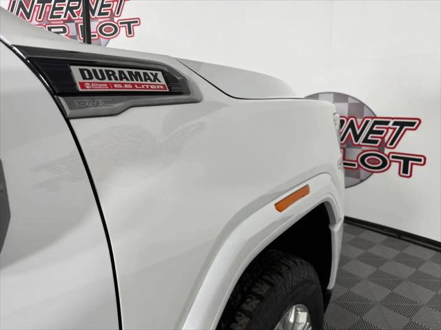 2022 GMC Sierra 2500HD 4WD Crew Cab Standard Bed Denali