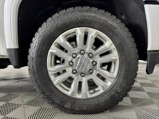 2022 GMC Sierra 2500HD 4WD Crew Cab Standard Bed Denali