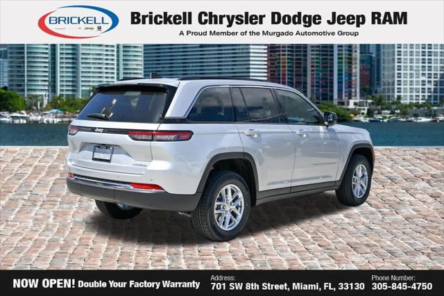 2026 Jeep Grand Cherokee Laredo 4x2