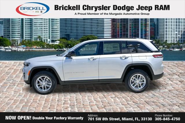 2026 Jeep Grand Cherokee Laredo 4x2