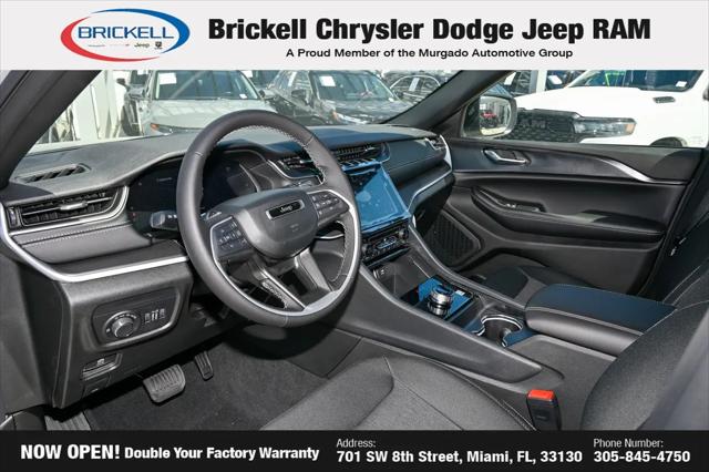 2026 Jeep Grand Cherokee Laredo 4x2