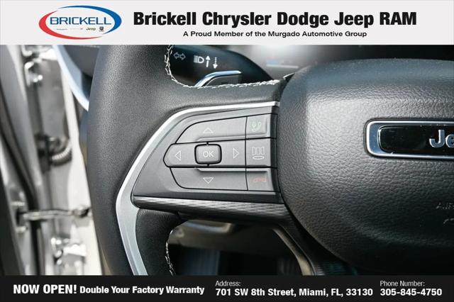 2026 Jeep Grand Cherokee Laredo 4x2