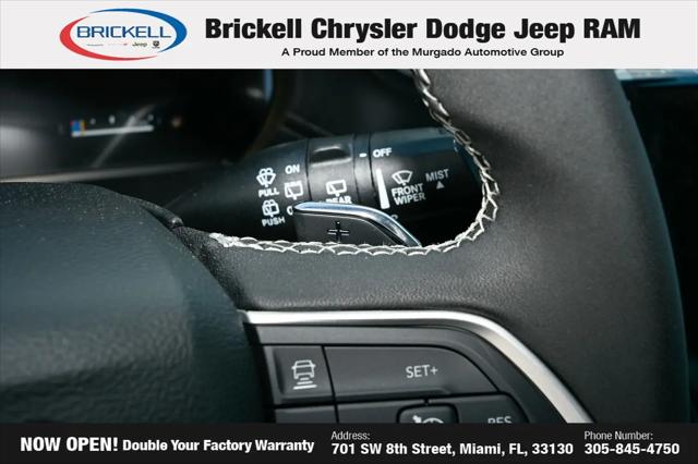 2026 Jeep Grand Cherokee Laredo 4x2