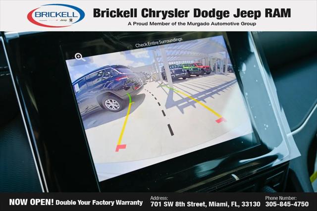2026 Jeep Grand Cherokee Laredo 4x2