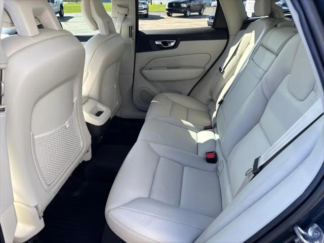 2018 Volvo XC60 T6 Momentum