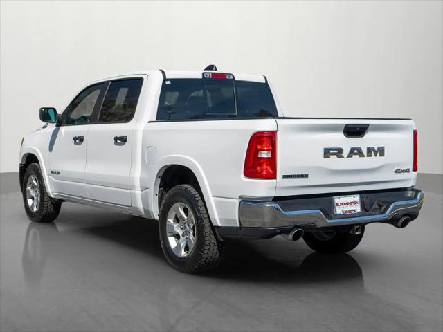 2025 Ram 1500 Big Horn Crew Cab 4x4 5'7" Box
