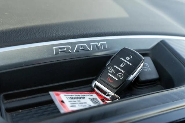 2025 Ram 1500 Big Horn Crew Cab 4x4 5'7" Box