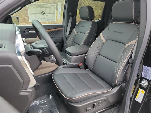 2026 GMC Canyon Denali, 4WD