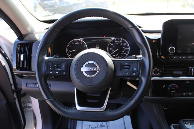 2022 Nissan Pathfinder SV 2WD