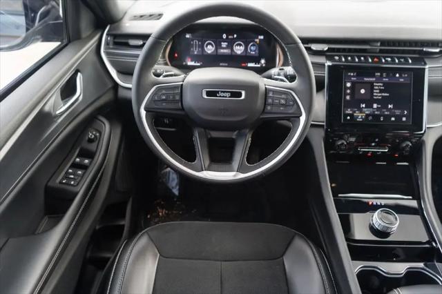 2023 Jeep Grand Cherokee Altitude 4x4
