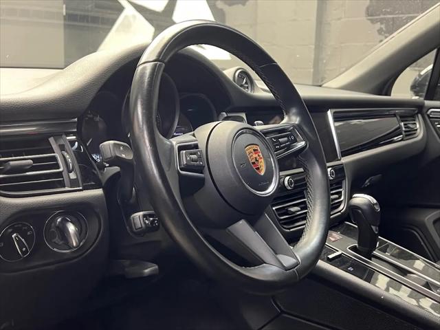 2024 Porsche Macan Macan