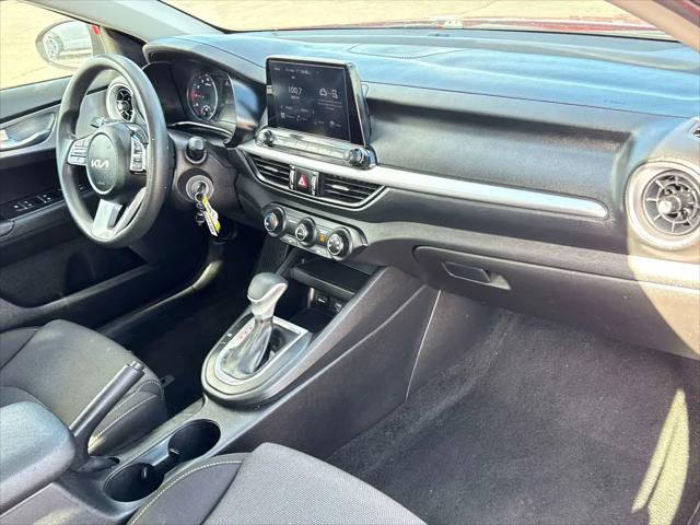 2023 Kia Forte LXS