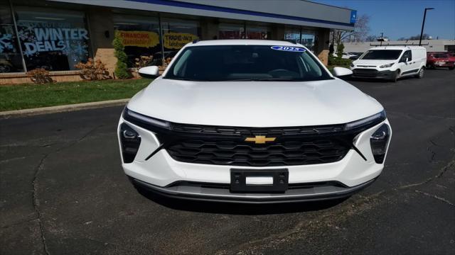 2025 Chevrolet Trax FWD LT