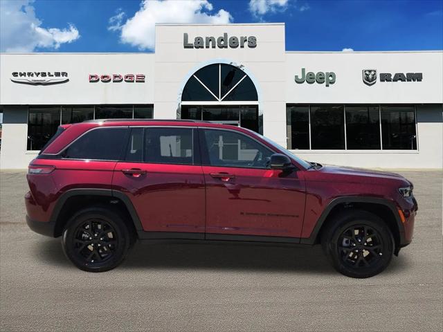 2026 Jeep Grand Cherokee Altitude 4x2