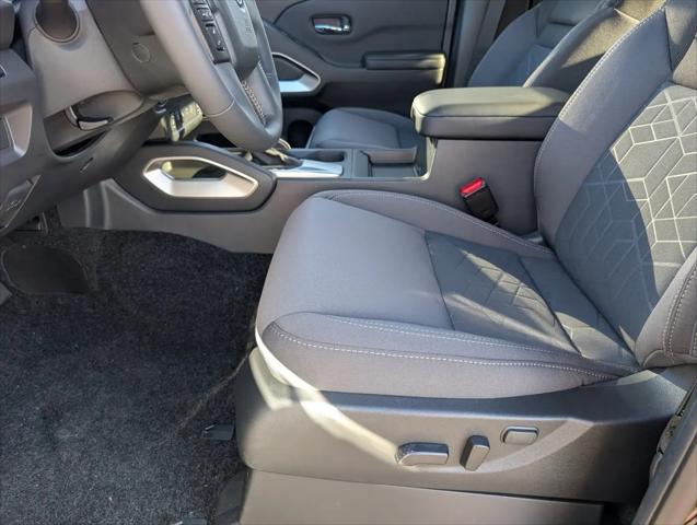 2026 Nissan Frontier Crew Cab SV 4x2