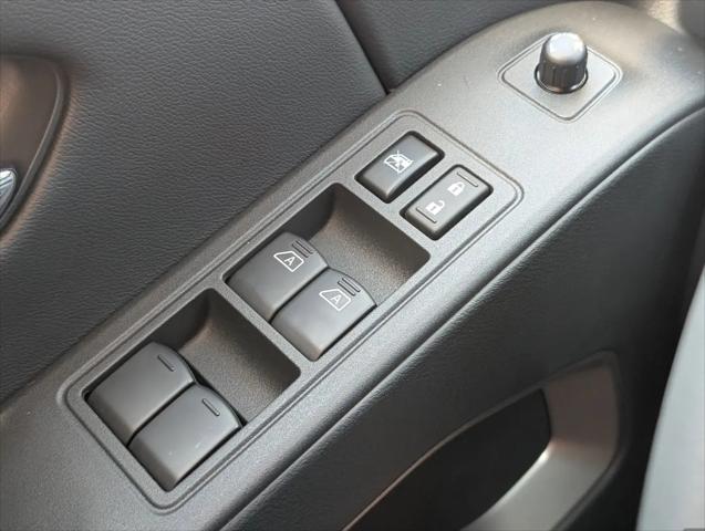 2026 Nissan Frontier Crew Cab SV 4x2