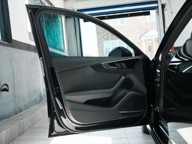 2024 Audi S4 Premium Plus TFSI quattro Tiptronic