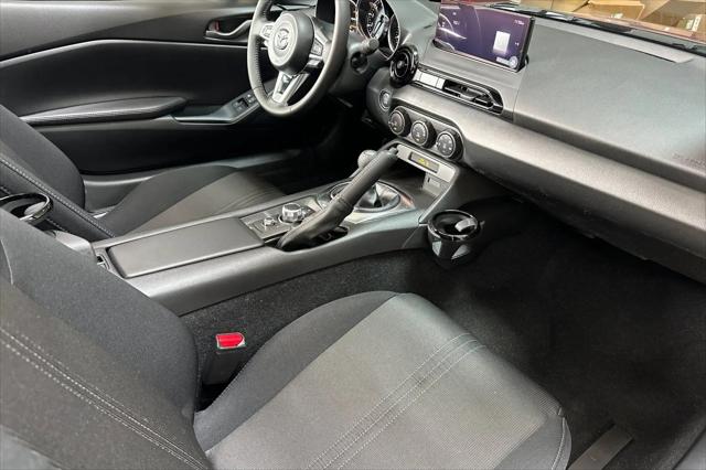 2026 Mazda MX-5 Sport