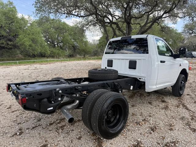 2026 Ram 3500 Tradesman/Big Horn