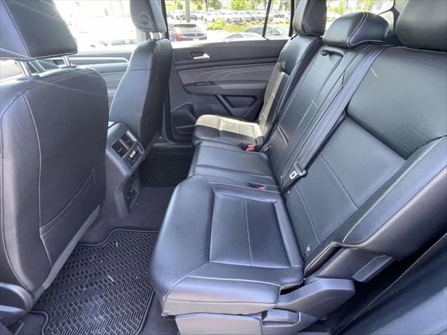 2022 Volkswagen Atlas 2.0T SE w/Technology