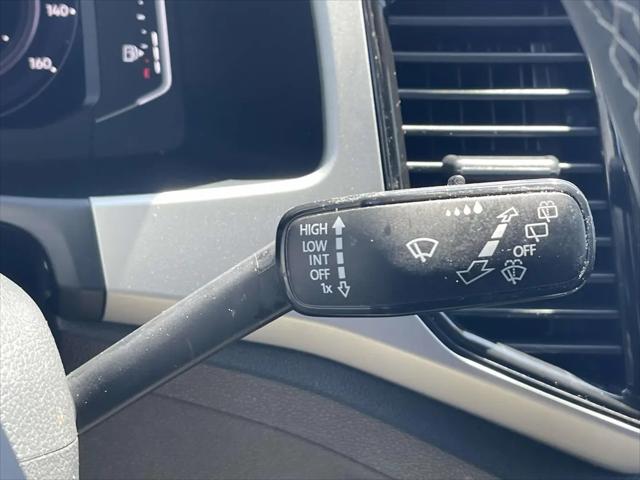 2022 Volkswagen Atlas 2.0T SE w/Technology