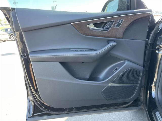 2023 Audi Q8 Premium Plus 55 TFSI quattro Tiptronic