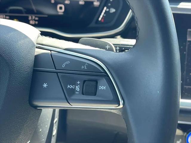 2023 Audi Q3 Premium Plus 45 TFSI S line quattro Tiptronic