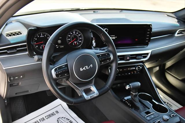 2024 Kia K5 GT-Line
