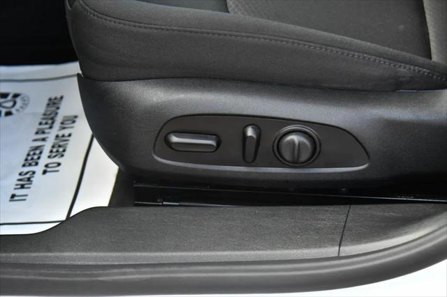 2020 Chevrolet Malibu FWD 1FL