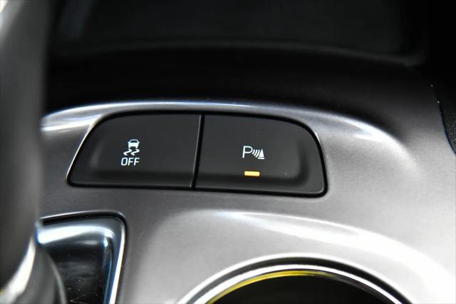 2020 Chevrolet Malibu FWD 1FL