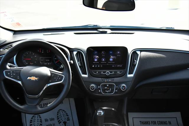 2020 Chevrolet Malibu FWD 1FL