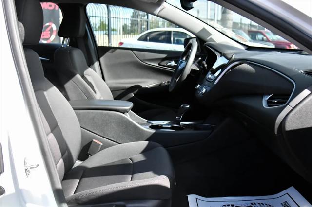 2020 Chevrolet Malibu FWD 1FL