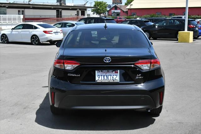 2025 Toyota Corolla Hybrid LE