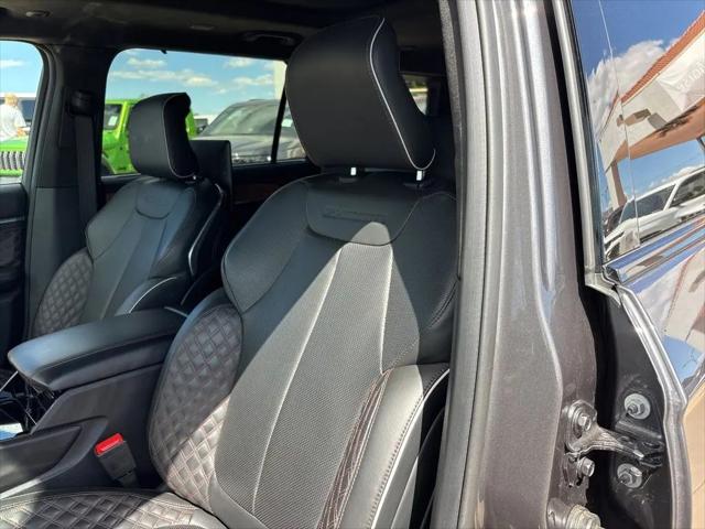 2023 Jeep Grand Cherokee L Summit Reserve 4x4