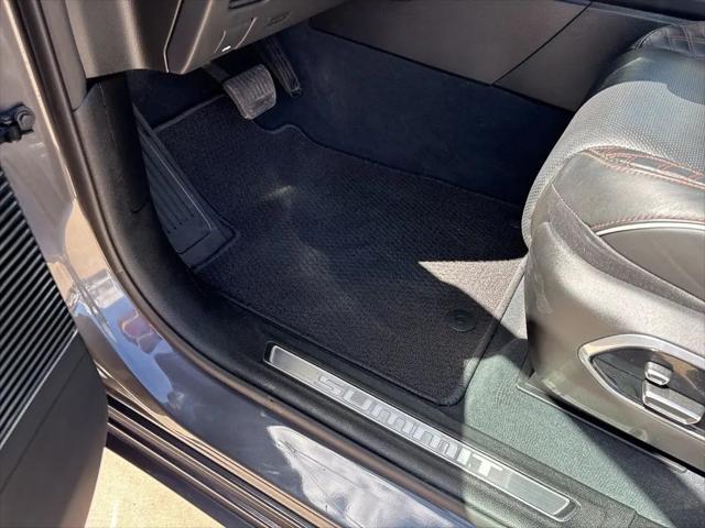 2023 Jeep Grand Cherokee L Summit Reserve 4x4